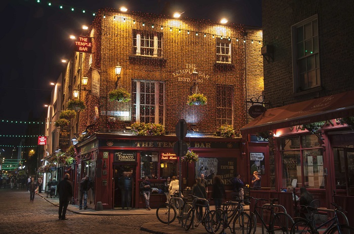 Temple Bar Pub - Ubicación e historia del pub más famoso de Dublín